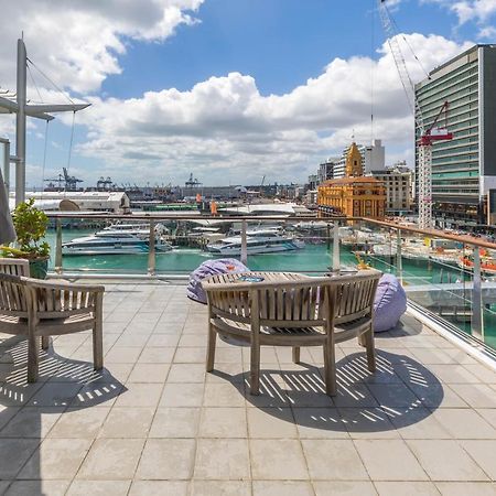 Stunning Waterfront Location With Huge Balcony! Apartment Auckland Luaran gambar